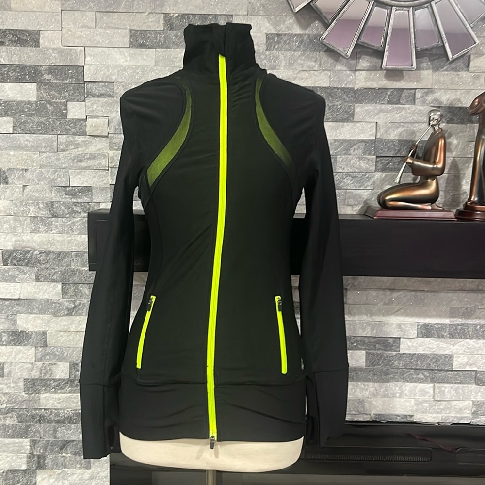 Zuzuzen Active Mockneck Jacket Size XS